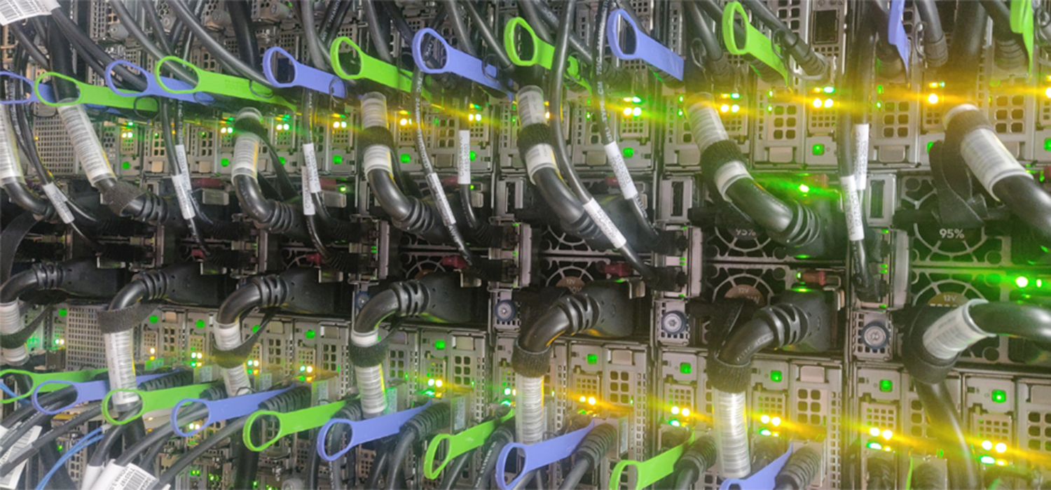 Ampliación del supercomputador de la UCA